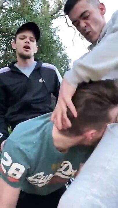 Threesome Nel Parco Dopo Allenamento Gay Porn Xhamster Xhamster