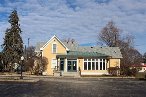 502 E State St Geneva Il 60134