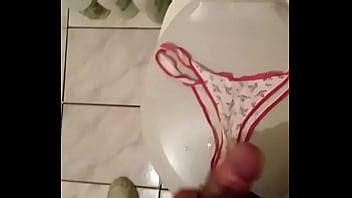 Aliviando Na Calcinha Da Gostosa XVIDEOS