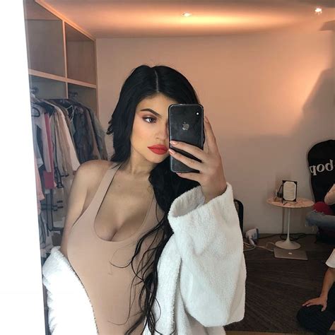 Sexy Kylie Jenner Selfies 2018 | PS Celebrity