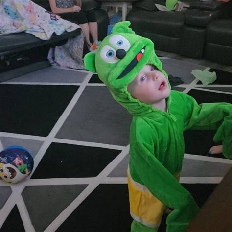 Gummibär the Gummy Bear Costume ~ Children's Sizes ~ Halloween Dress Up ...