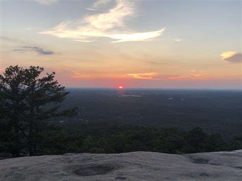 Stone Mountain sunset : r/GeorgiaCampAndHike