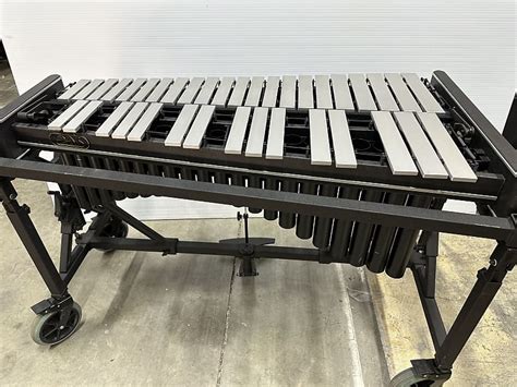 Adams 30 Octave Concert Vibraphone On Field Frame Reverb