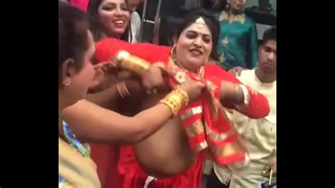 Woman Outdoor Nude Dance XNXX