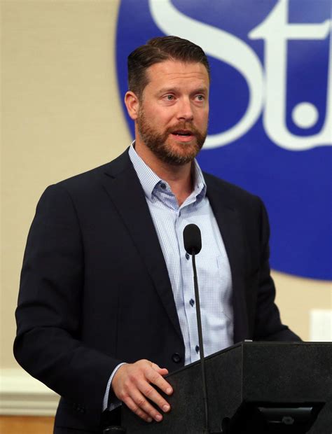 Photos: Generation Huntington Monthly Meeting | Multimedia | herald