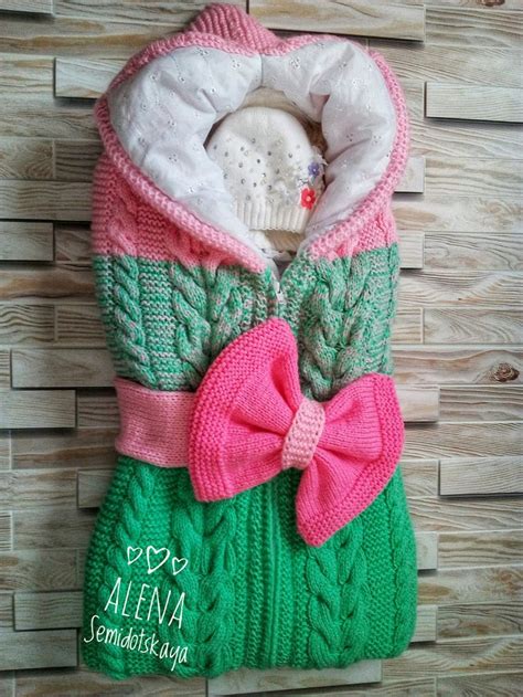 Конверт на выписку | Novelty christmas, Winter hats, Christmas ornaments