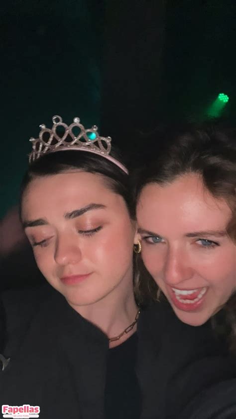 Maisie Williams Aka Maisie Williams Nude Leaks Fapellas