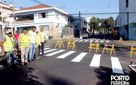 Trânsito Vias Públicas Da Região Central Recebem Sinalização De Solo