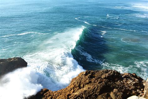 nazare portugal Free Photo Download | FreeImages