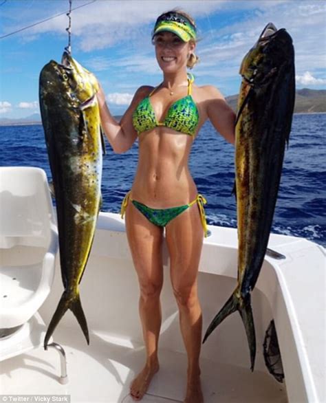 Florida Woman Becomes Internet Star Fishing In A Bikini Daily Mail Online