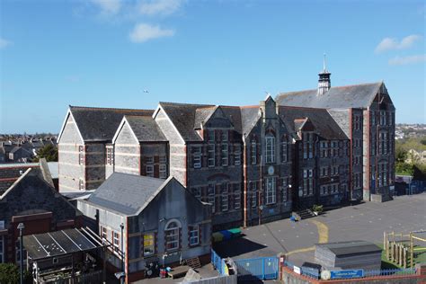 Six UK schools named on global prize shortlist | The Independent