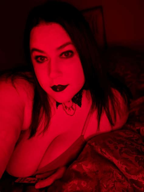 Gothic Chick Big Tits And Ass Pics XHamster