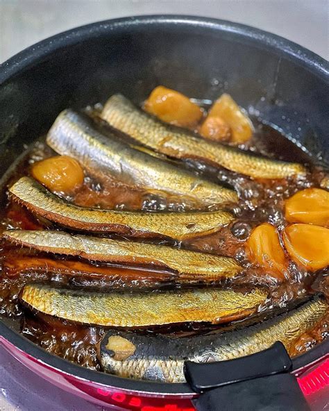 圧力鍋不要！骨まで食べられるいわしのさっぱりにんにく煮﻿ クラシル