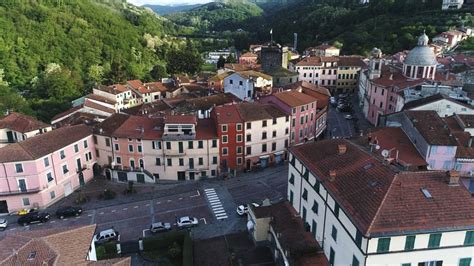 Visitare Varese Ligure Cosa Vedere In Uno Dei Borghi Biologici