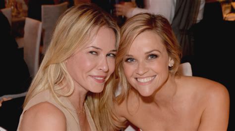 Chelsea Handler Wishes Reese Witherspoon A Happy Birthday With Nude Selfie Wusa