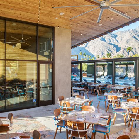 Palm Springs Restaurants 2024 - Della Farrand