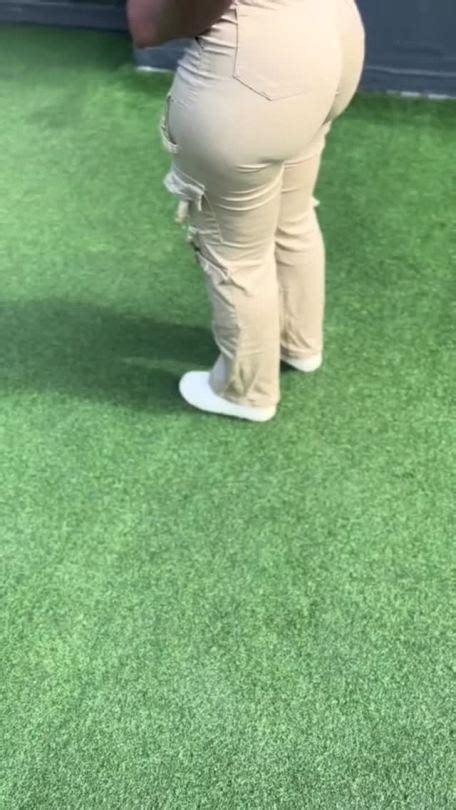 Video Tagged With Thick And Juicy Phatonez Juicy Fat Ass Phat Nez On Tumblr