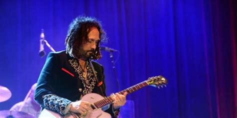 6 Figures And A Legacy: Unveiling Mike Campbell's Net Worth