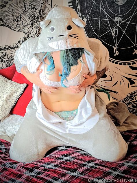 Classykatie Nude OnlyFans Leaks Photos TheFappening