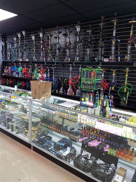 Pipe Dreams Tobacco Shop - Miami, FL 33165
