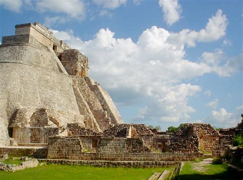 Uxmal La Joya Arquitect Nica De La Ruta Puuc