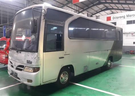 Harga Mitsubishi Medium Bus Lacak Harga