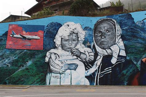 Street artist Gaia's latest mural recognises human necessity to migrate