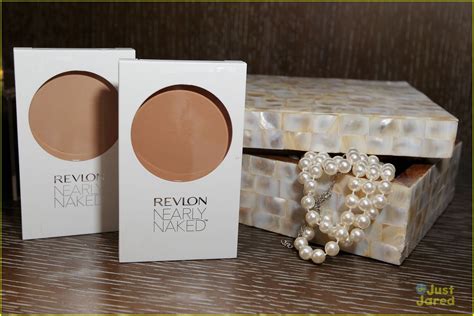 Emma Stone Launches Revlon S Nearly Naked Line Photo 515096 Photo