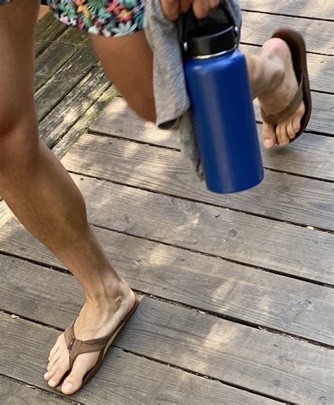 GAY FEET GUYS FANS SPAIN On Twitter RT Neoyorkino7 Malefeet Mentoes Maleflipflops