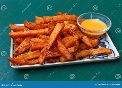 Portion Of Deep Fried Sweet Potato Chips Stock Image Image Of Crispy Dipping 135480977