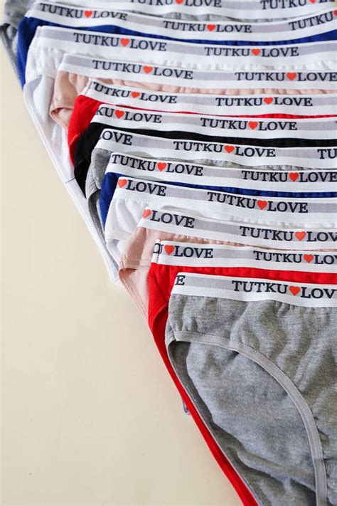 Tutku Bayan Li Hanna Bikini Kombin