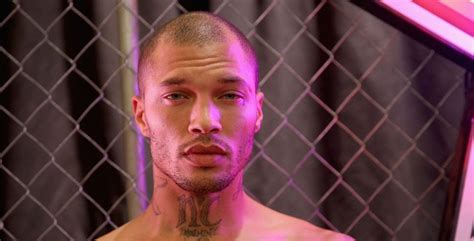 Hot Felon S Ex Wife Gives Up Primary Custody Of Their Son