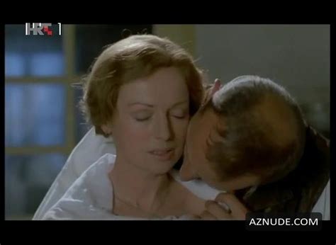 Bernarda Oman Nude Aznude