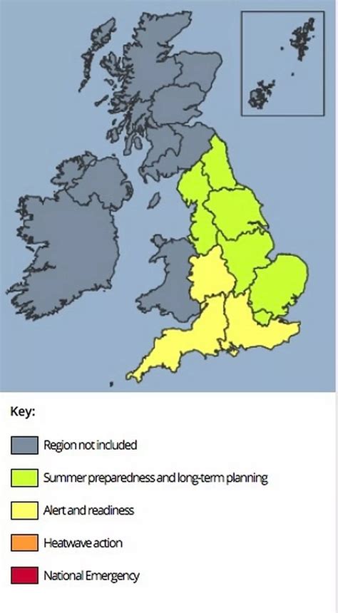 UK weather forecast: Met Office issues 'danger' alerts ahead of 32C