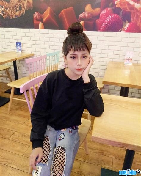 Hot girl Đào Tú Nhi