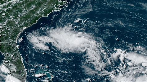 Tropical Disturbance Headed For Landfall Monday Evening Along U S