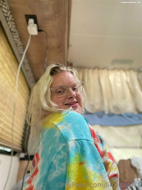 Lilmissross Lilmissross Nude OnlyFans Leaks Fappening FappeningBook