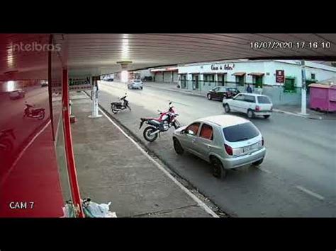 Ladr O Ataca Em Plena Luz Do Dia E Rouba Moto No Centro De V Rzea