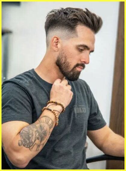 Top 20 Stylish Mid Fade Haircut For Men 2024