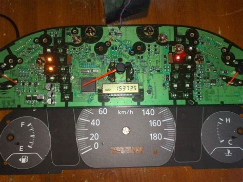 Адаптации панели приборов с тахометром на Nissan Sunny FB15