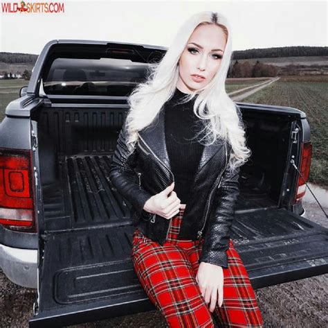 Chicks In Leather Nude Leaked Photos And Videos Wildskirts