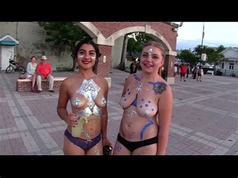 Flash Fest Raunchy Nude Street Flashers Uncensored Xvideos