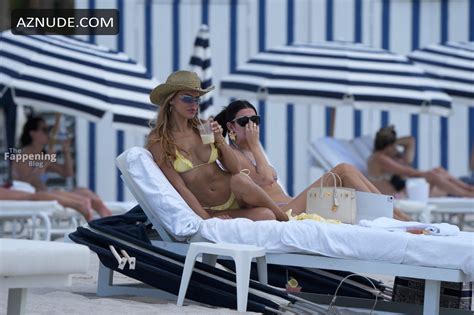 Brooks Nader Sexy Spotted Showing Off Her Banging Body In A Sensual Yellow Bikini At Miami Beach