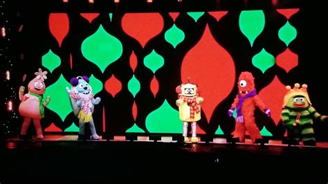 Yo Gabba Gabba Live Holiday Show In Hold Still My Version Youtube