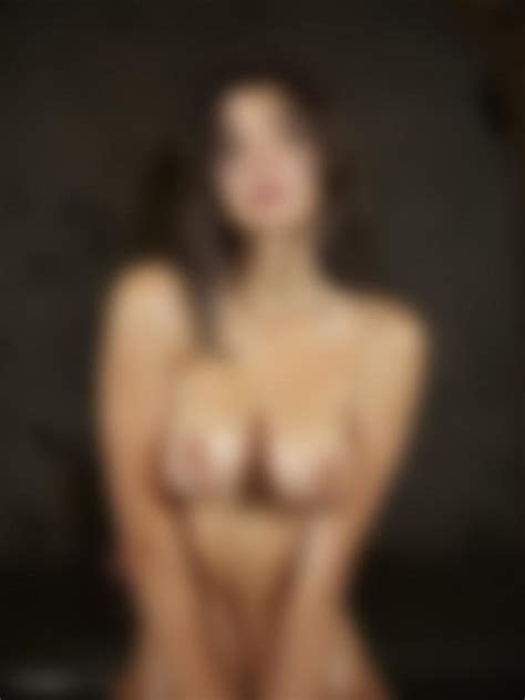 Anna L Sacred Sex Symbol Anna L From Healing To Modeling