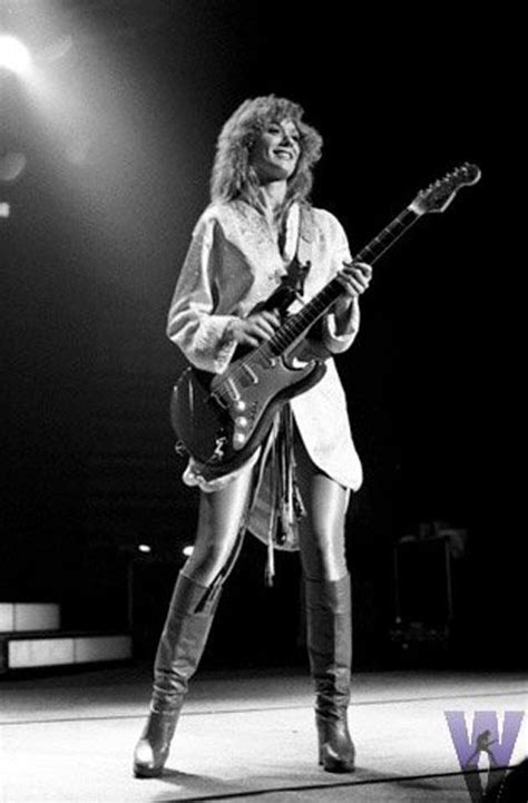 Information 71 best images about Heart (Ann & Nancy Wilson) on Pinterest | The 70s News