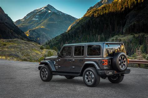 2018 Jeep Wranger Unlimited Sahara Automobile Magazine