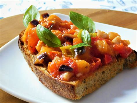 Letní topinka - fotografie 2 - TopRecepty.cz