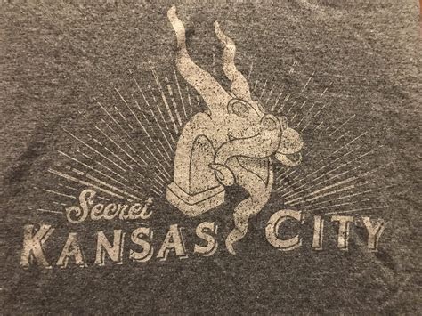 Books – Anne Kniggendorf