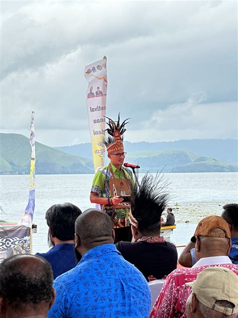 Festival Danau Sentani